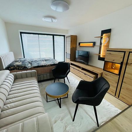 Apartman Sadova Zlín Zewnętrze zdjęcie